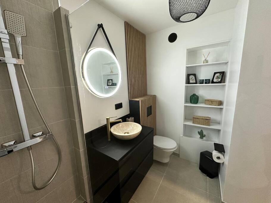 Charmant Studio Neuf, Hypercentre, Parking, Balcon Strasbourg Bagian luar foto