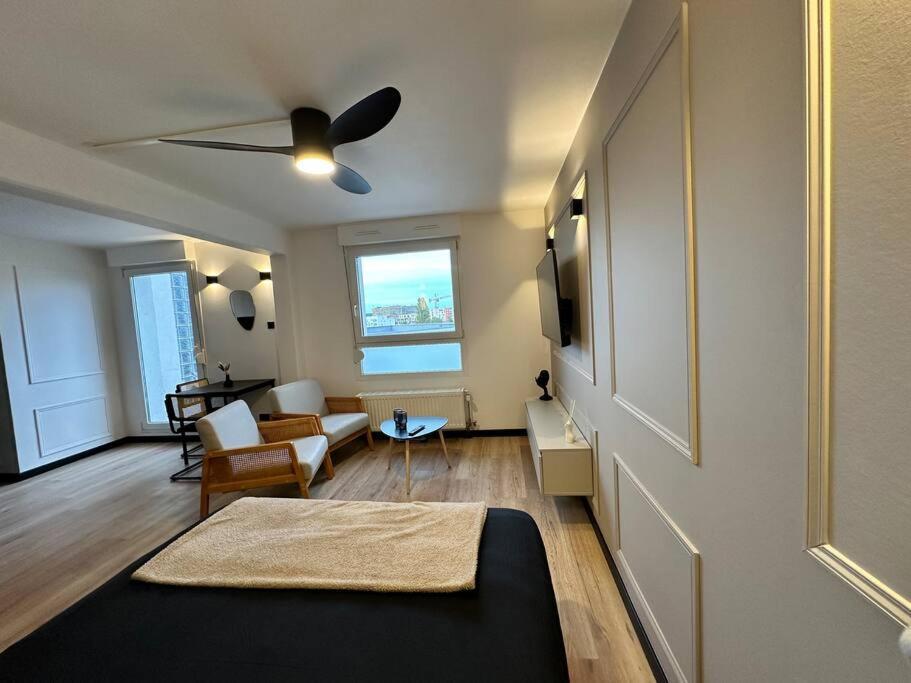 Charmant Studio Neuf, Hypercentre, Parking, Balcon Strasbourg Bagian luar foto